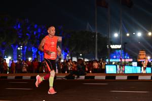 BIB: 2212
                            <button type="button" onclick="openModal(15064050)" class="btn btn-primary btn-sm float-right btn-popup" data-toggle="modal" data-target=".modal-high-quality">
                        <i class="fas fa-shopping-cart"></i> Add to Cart
                    </button>
                                            <button type="button" onclick="isThisMe(15064050, true)" class="btn btn-success btn-sm float-right btn-popup btn-isme hidden" data-toggle="tooltip" data-placement="bottom" title="นี่คือรูปของคุณใช่ไหม คลิกที่นี่เพื่อเอาเข้าอัลบั้ม">
                        <i class="fas fa-plus"></i> Add to album
                    </button>
                    <button type="button" onclick="isThisMe(15064050, false)" class="btn btn-warning btn-sm float-right btn-popup btn-isnotme hidden">
                        <i class="fas fa-ban"></i> Remove from album
                    </button>